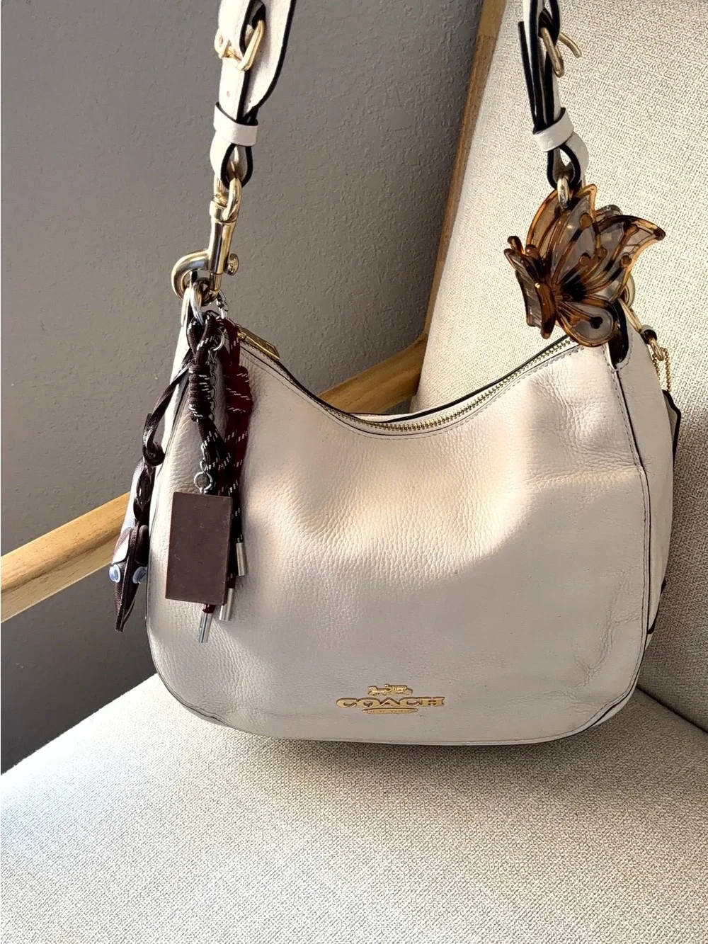 Coach Cream Leather Hobo Bag with Gold Hardware